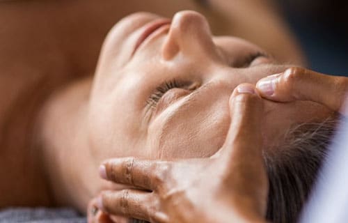 massage essentiel Elodie Baconnet Auxois